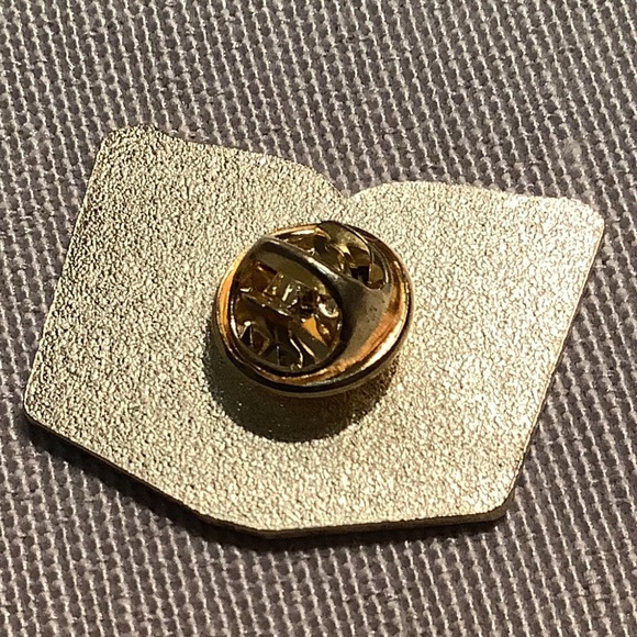 How to  enjoy the terrible truth book Pins - Picture 2 of 2